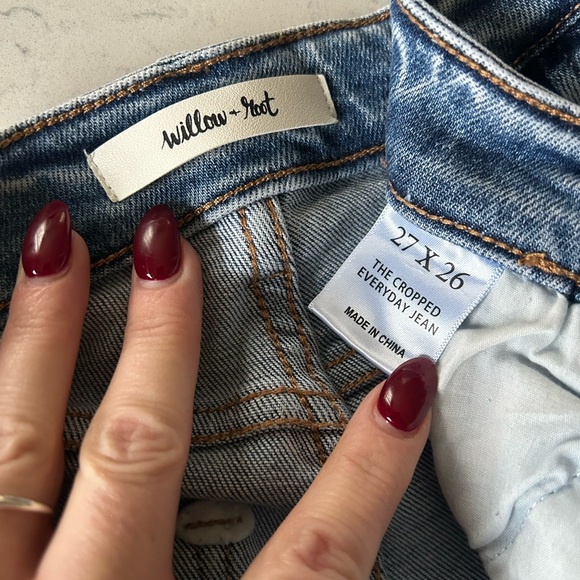 Buckle Willow & Root High Rise Cropped Stretch Jeans - Picture 10 of 16